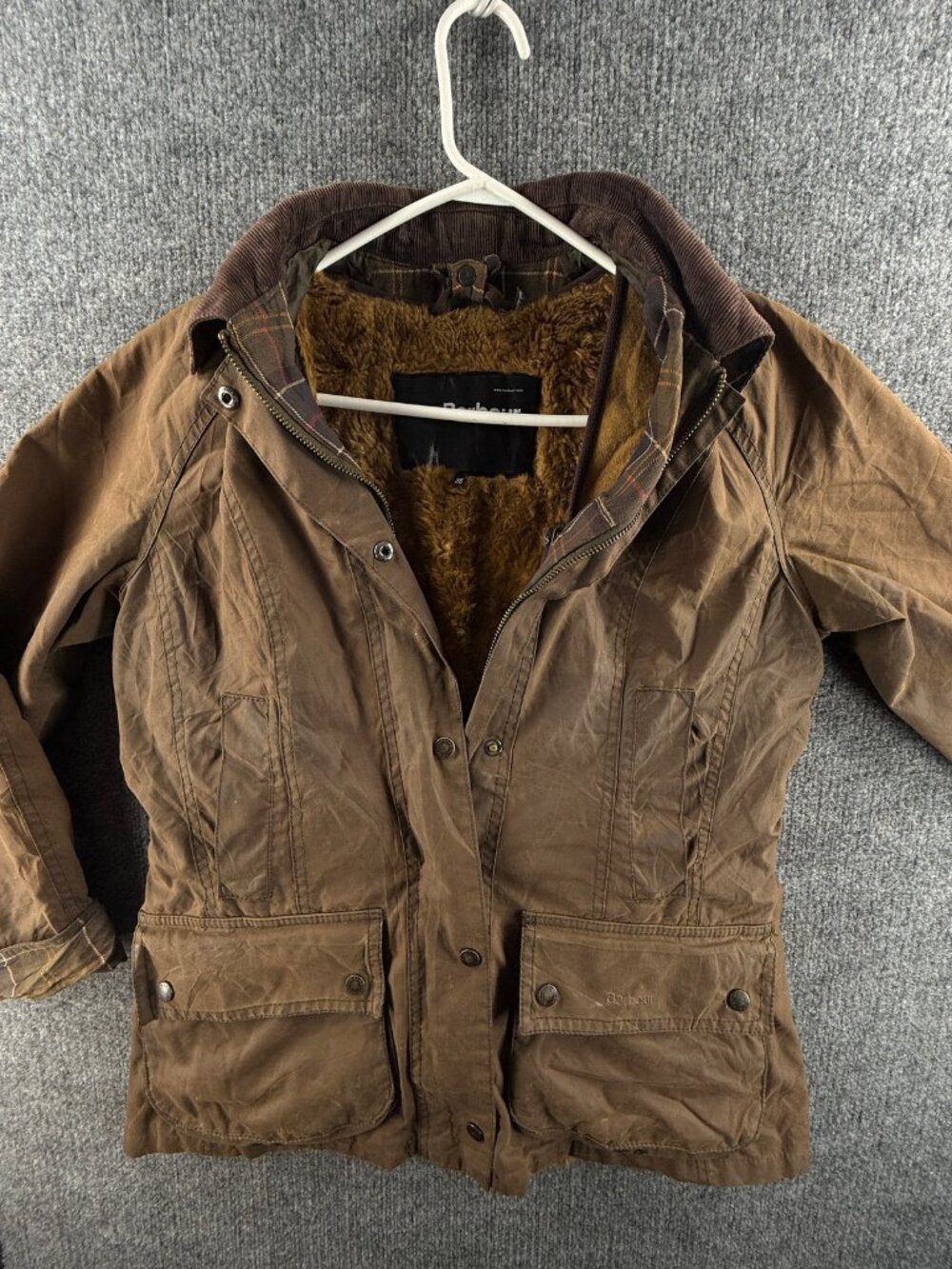 Barbour Classic Beadnell, Pile Liner Waxed Jacket Canvas England Size 8 US Women